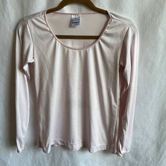 Patagonia Tops - Patagonia pale pink long-sleeve top, size S